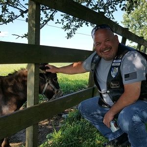 Meet your Posher, Joe